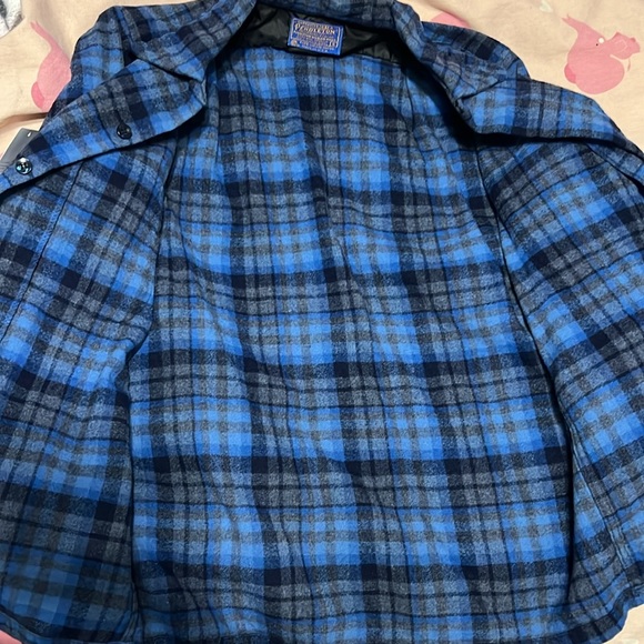 Pendleton flannel - Picture 5 of 8